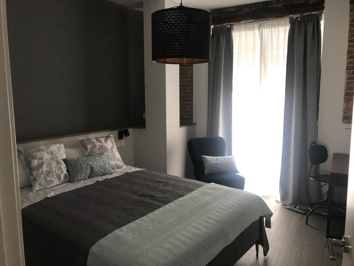 Apartamentos Duke Valladolid Kültér fotó